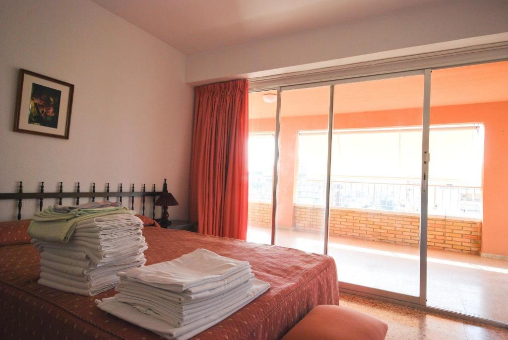 Apartamentos Concorde Alicante Ruang foto